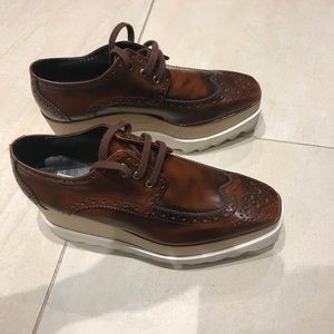 Stella Elyse platforms